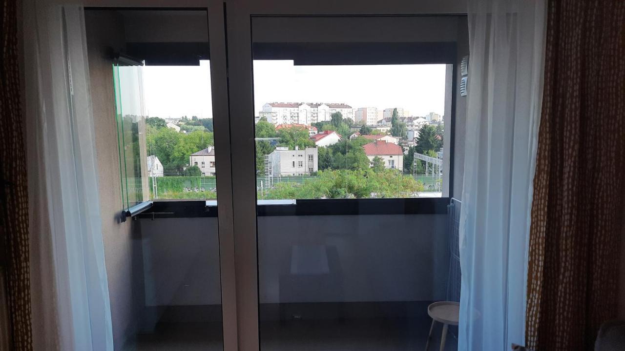 Apartmán Ursa - Wygodny Apartament I Bezplatny Parking Na Miejscu Varšava Exteriér fotografie